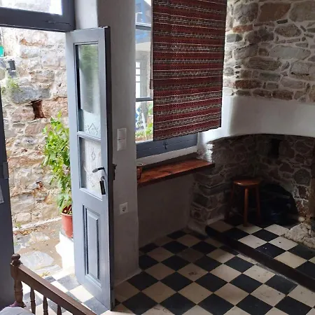 Fasolas Square Studio: Old Market Charm Holiday home