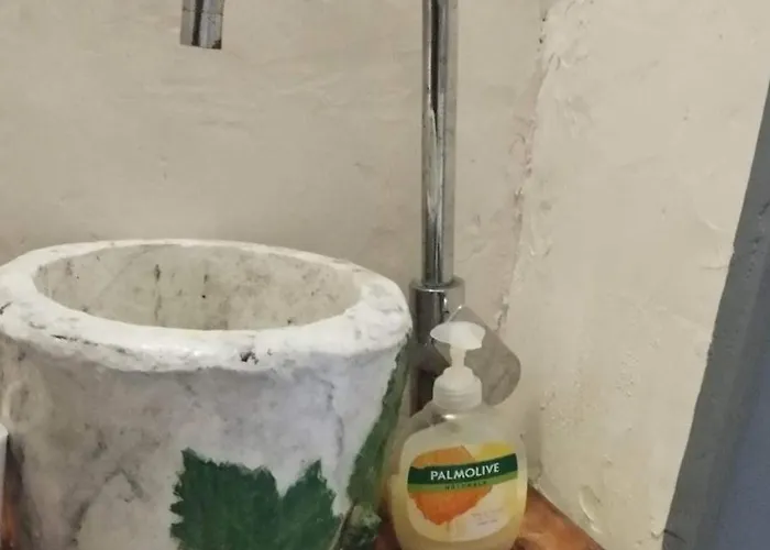 Fasolas Square 15m2 Is Located 30 Stairs Up From The Main Road And It Is In The Old Market Fasolas And Next To The Museums Σπίτι διακοπών Φιλώτι